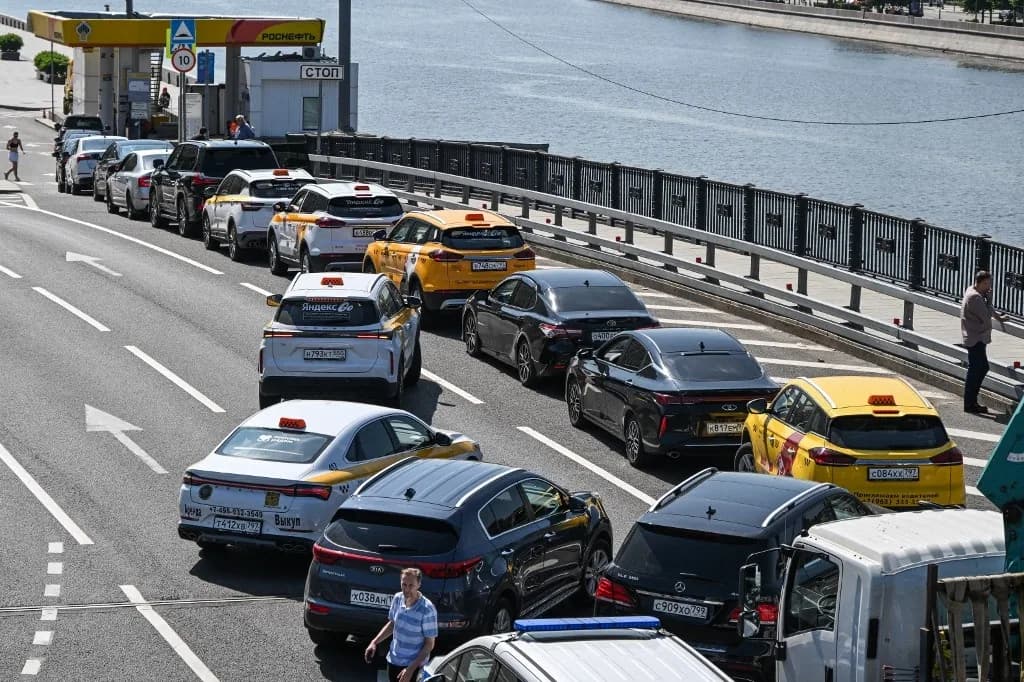  Putyin rendkívüli ülést hívott össze az üzemanyagválság miatt