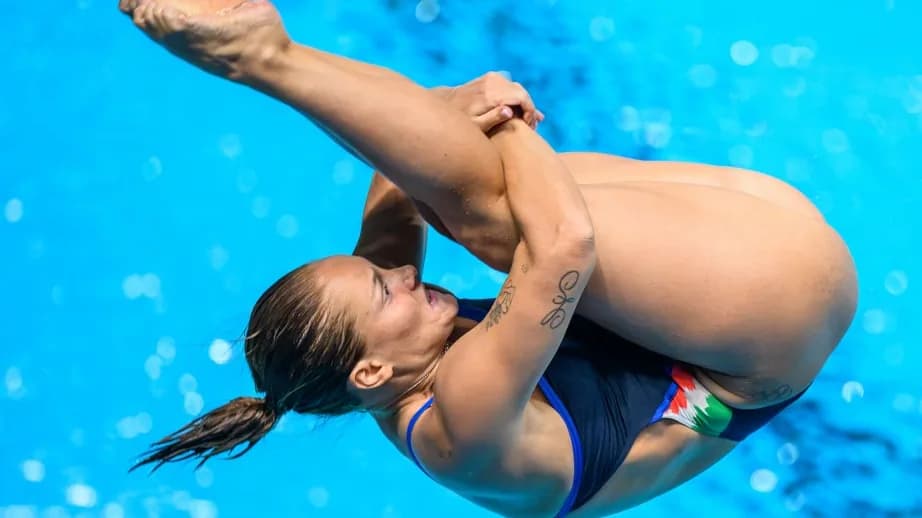 Olasz címvédés a női műugróknál