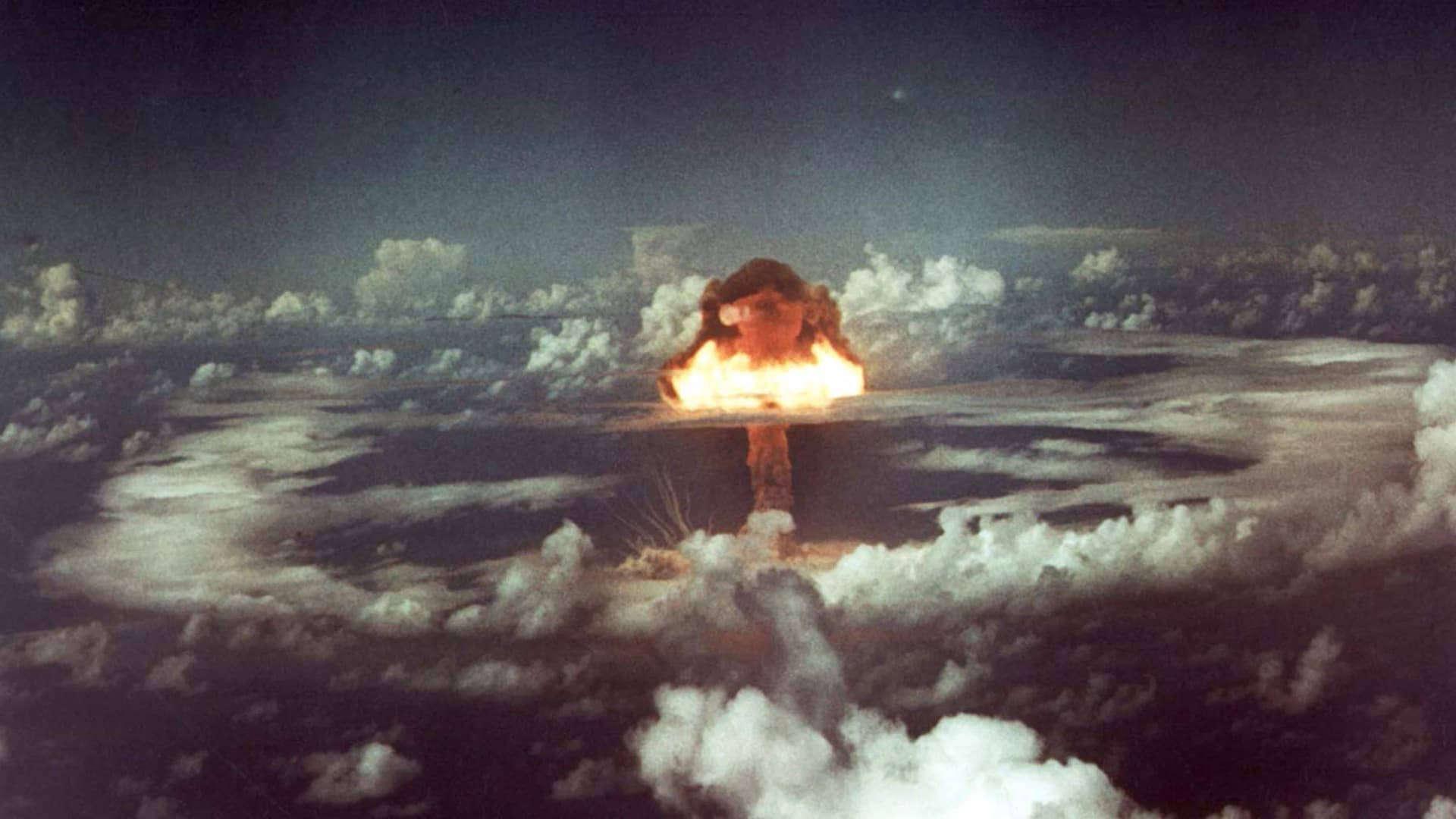 Atombombát robbantottak az űrben, még Hawaii fényei is kialudtak