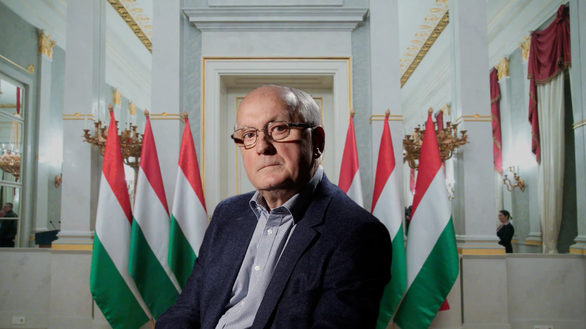 Baka András útja a Sándor-palotáig 
