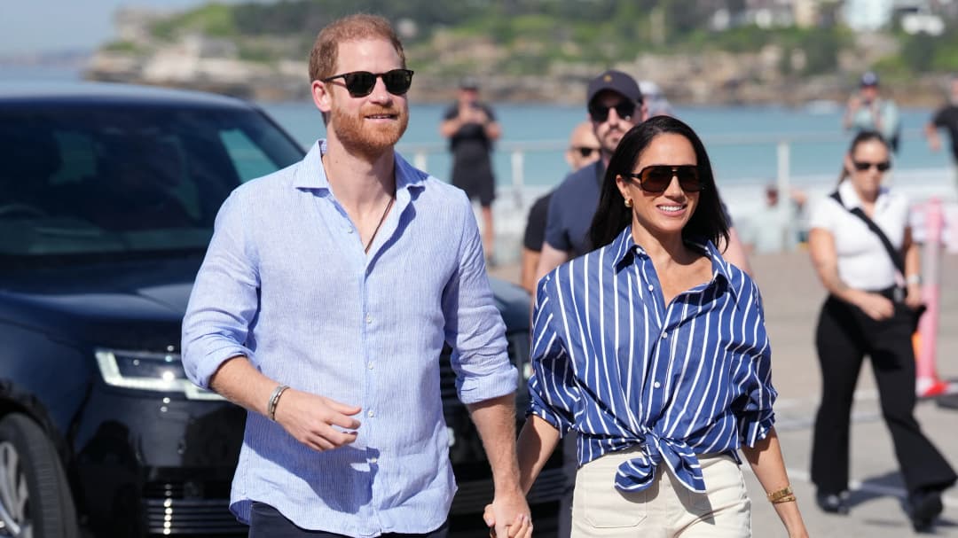 Harry herceg és családja újra Nagy-Britanniában