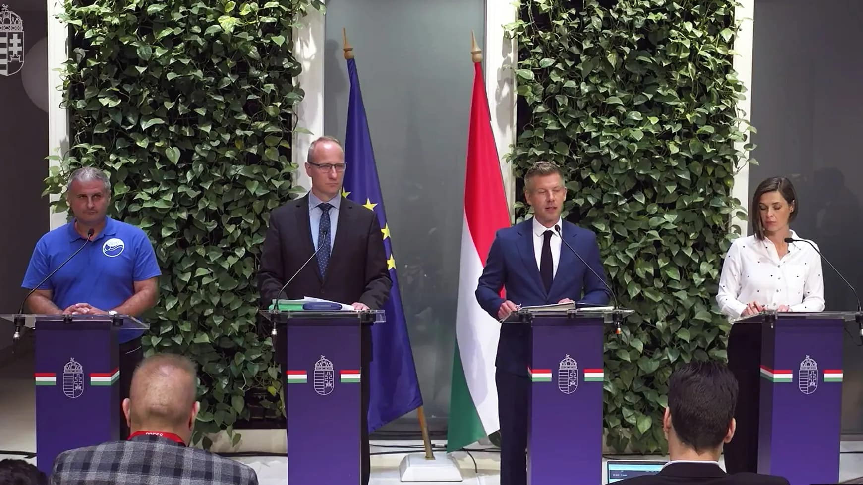 Fontos döntéseket hozott a kormány