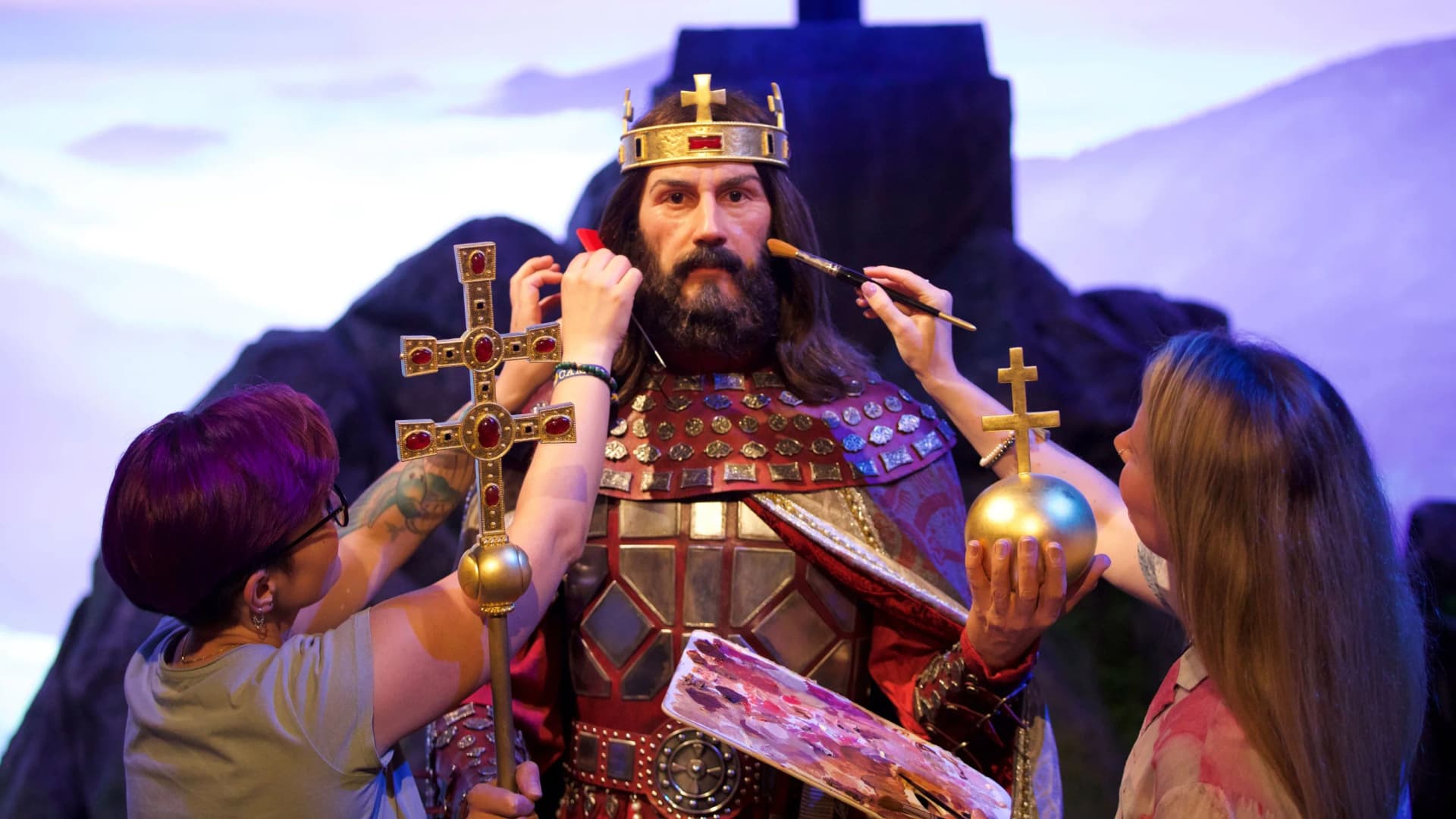 Szent István figurájával ünnepli az államalapítást a Madame Tussauds Budapest