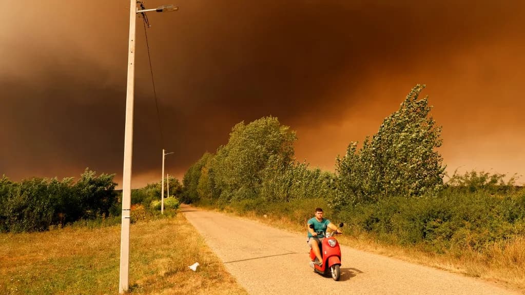 Tovább tombolnak a szerbiai erdőtüzek