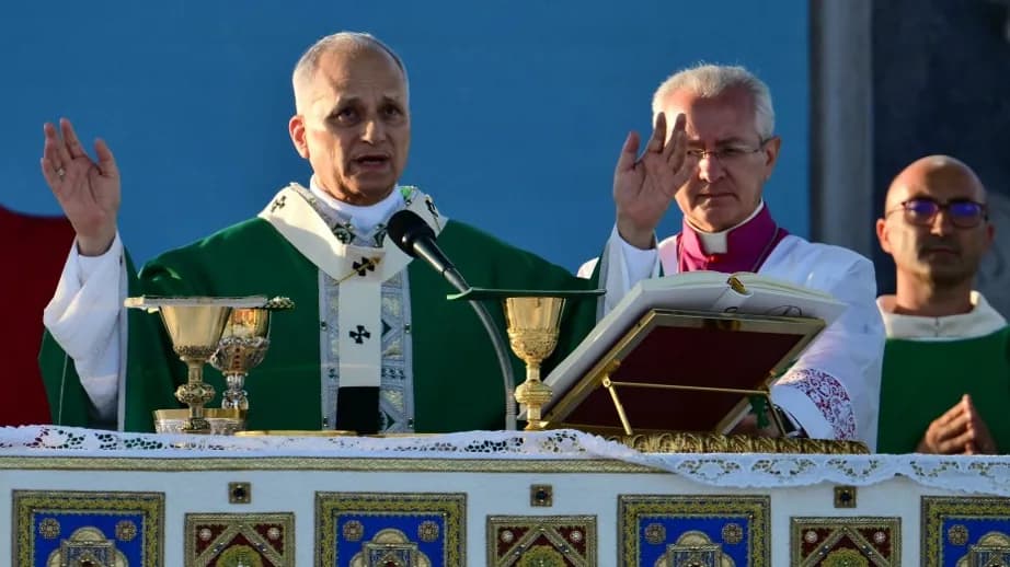 A konfliktusok párbeszéddel való megoldását szorgalmazta a pápa