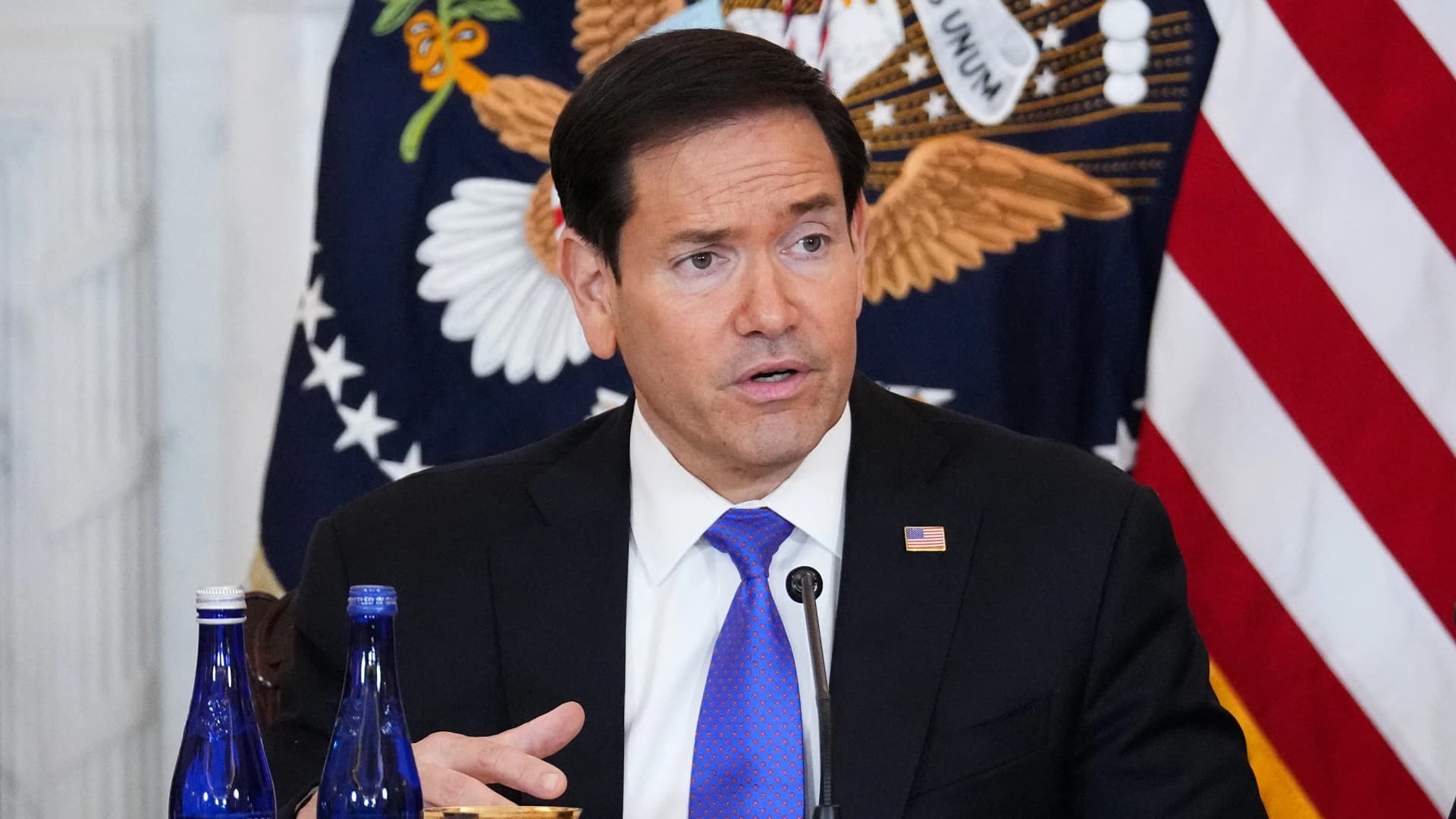 Egy New York-i kerületi bíró megsemmisítette Marco Rubio rendeletét