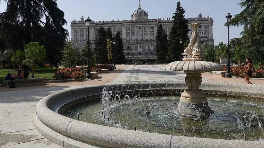 Idén százmillió turista érkezhet Spanyolországba 