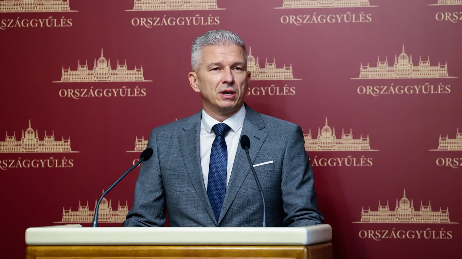 Elfogadta munkatervét az MNB működésével kapcsolatos visszaéléseket feltáró vizsgálóbizottság