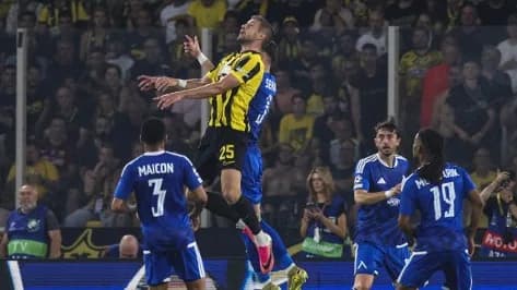 Bajnokok Ligája: Varga Barnabás duplázott, az AEK Athén főtáblás