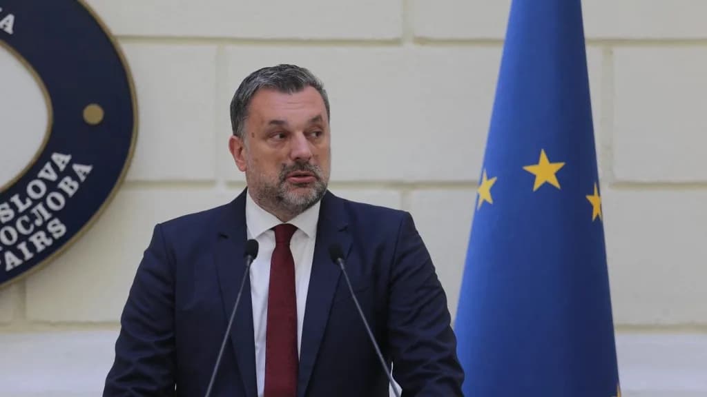Kiutasítottak két szerb diplomatát Bosznia-Hercegovinából