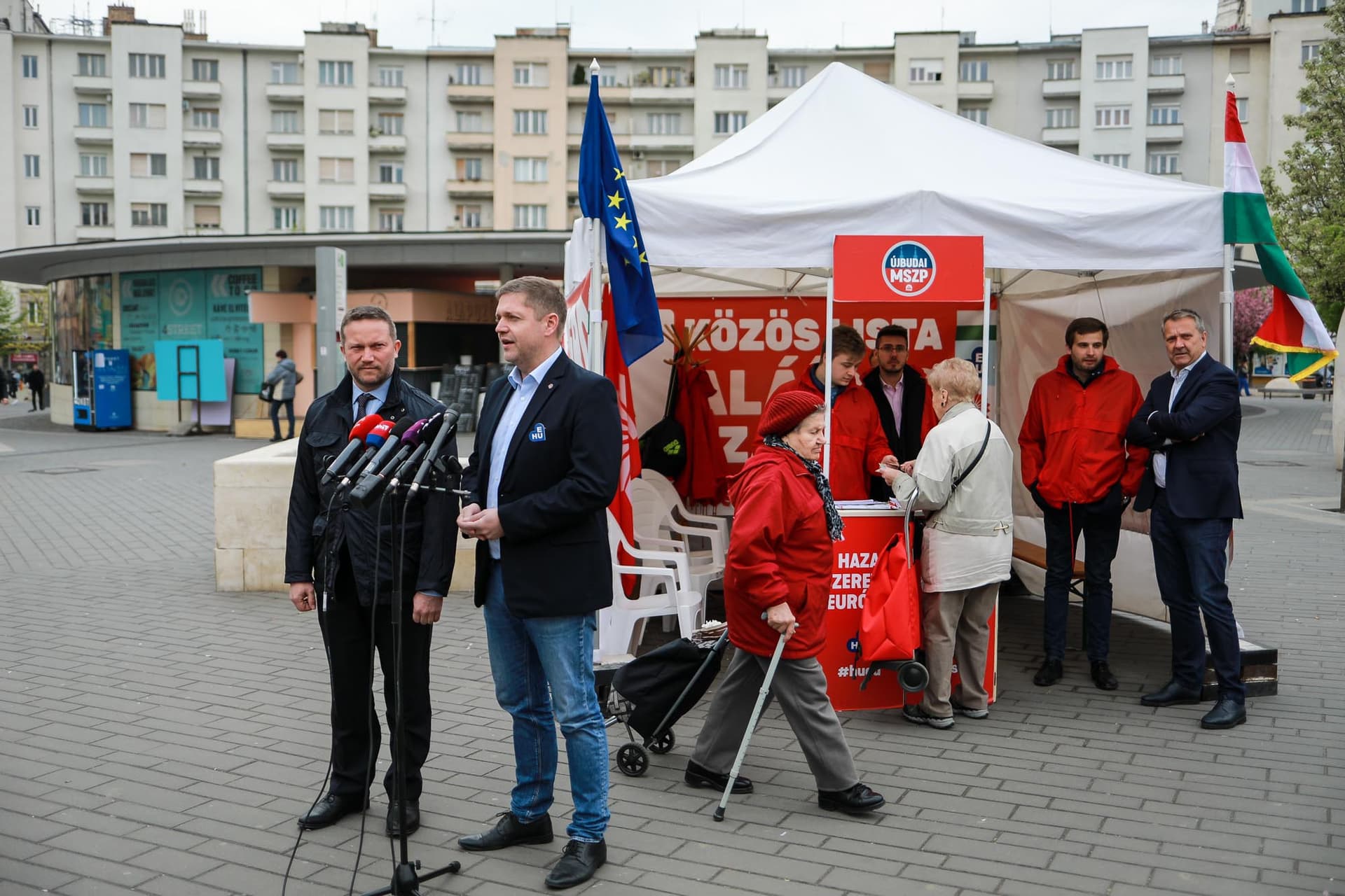 Ujhejyi Tóth sajtótájékoztató