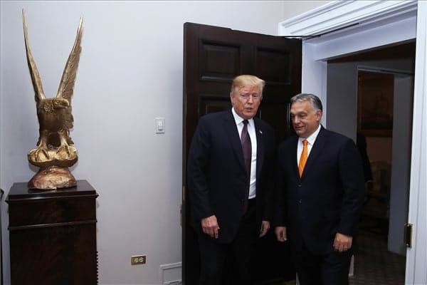 Orbán-Trump-MTI