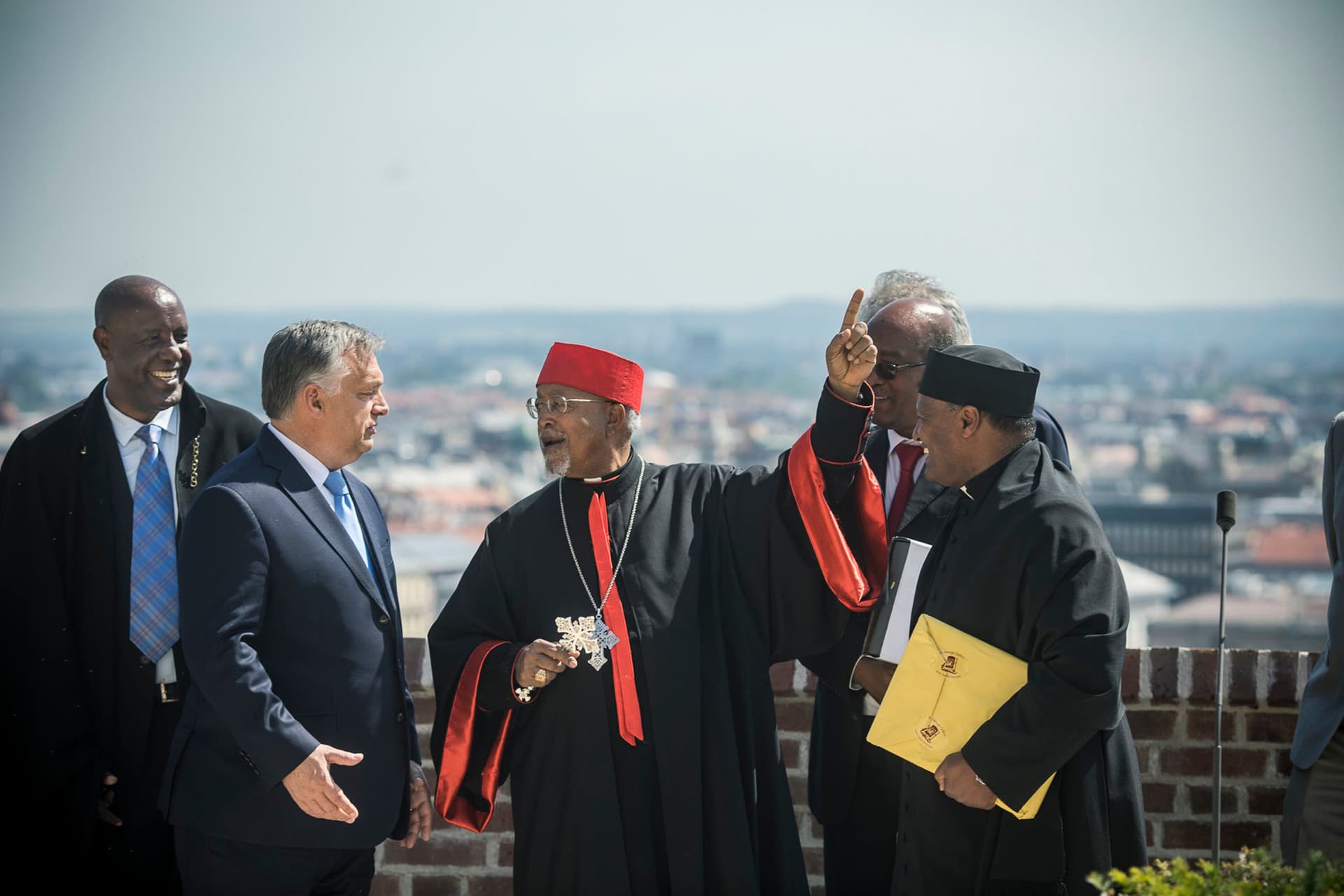 Orbán Viktor etióp keresztény vezetőket fogadott