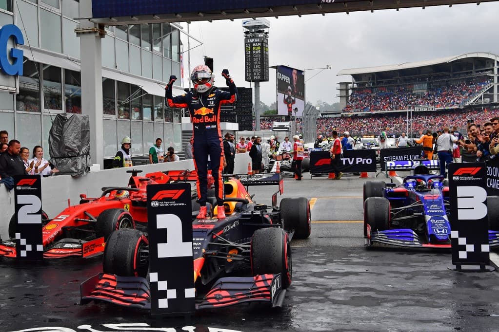 Verstappen nyerte a kaotikus Német Nagydíjat