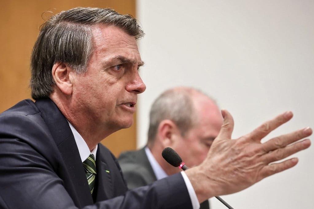 Bolsonaro: Brazília elfogadja a G7-gyorssegélyt, ha Macron visszavonja a sértéseit