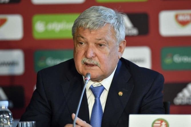 Csányi Sándor: Súlyos következményekkel járhat a Nagy-Magyarország jelkép használata