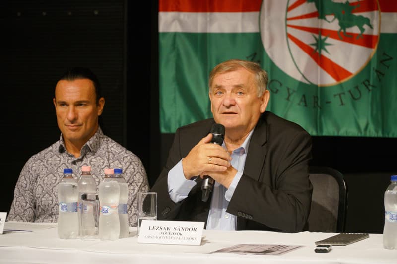 „A magyar őstörténetnek nemcsak múltja, hanem jelene és jövője van”