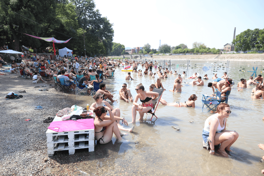 Hőség a Szigeten
