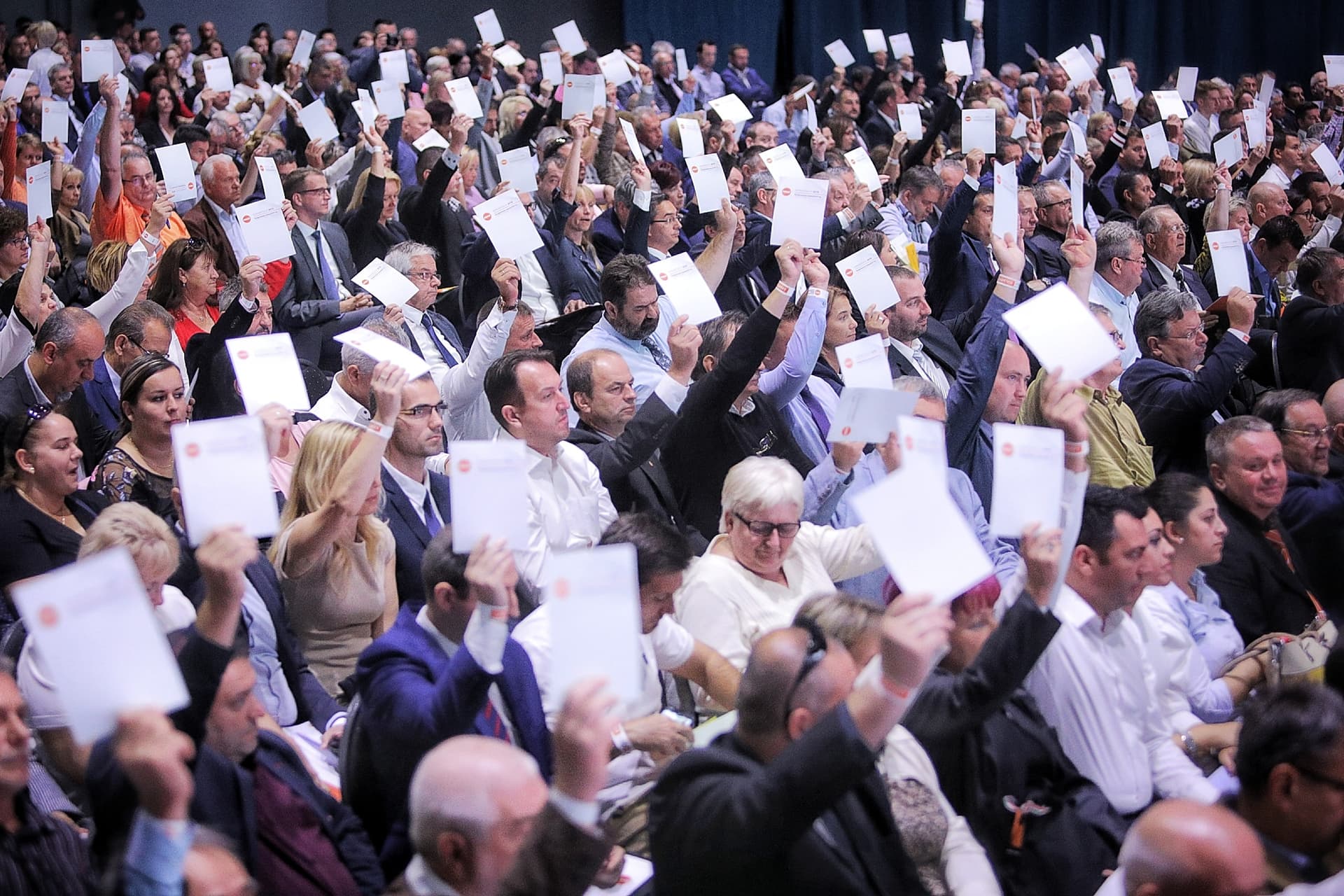 Szijjártó Péter: Ide egyetlen egy illegális bevándorló sem fog bejönni
