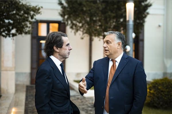 A volt spanyol kormányfővel tárgyalt Orbán Viktor