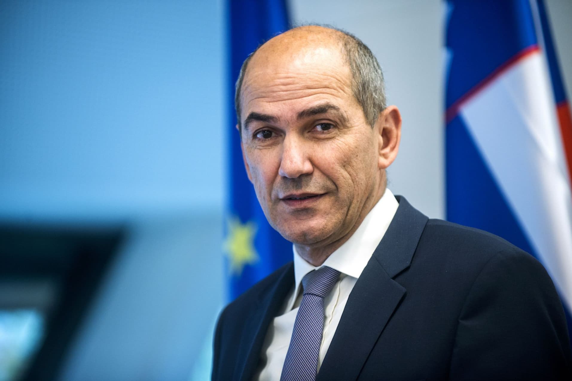 Jansa: Az EU-nak finanszíroznia kell minden intézkedést a külső határok védelmében