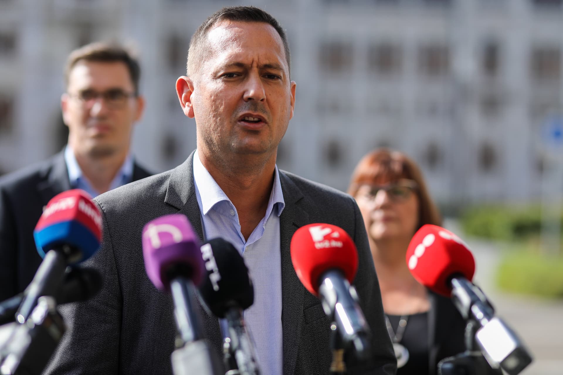 Gyengécske cáfolatok a szocialista politikusok állítólagos szexbotrányában
