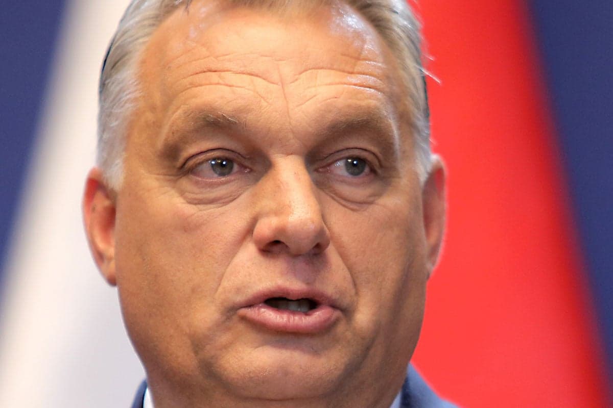 Orbán Viktor Prágába utazik