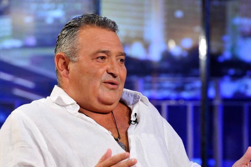 Meghalt Gesztesi Károly