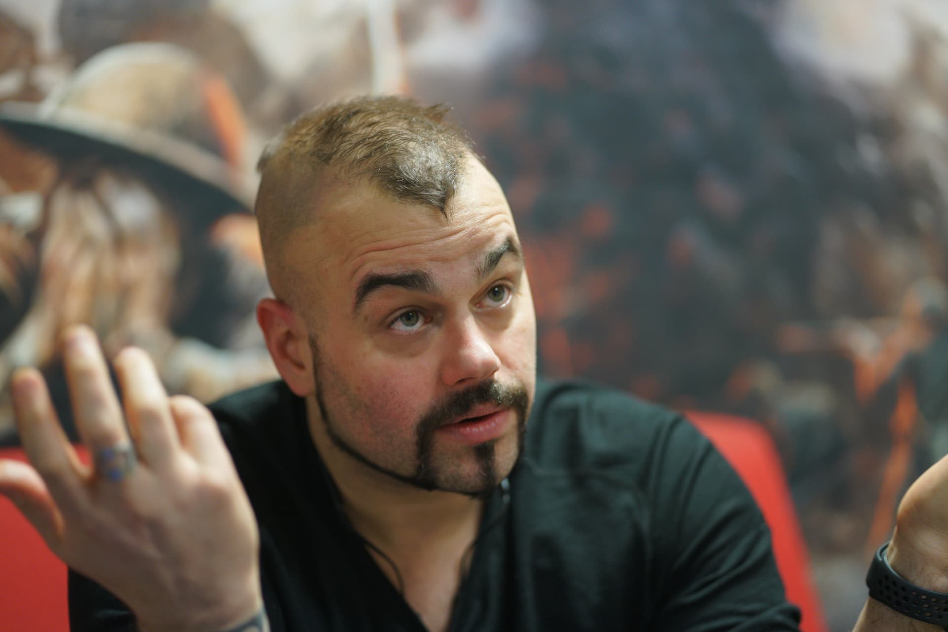 Háborús metal, flipper és pálinka