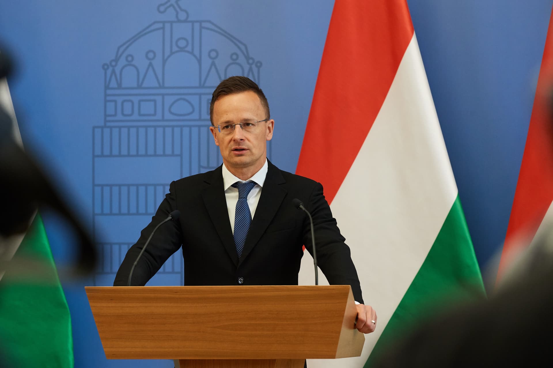 Szijjártó Péter: Több tiszteletet a magyaroknak!