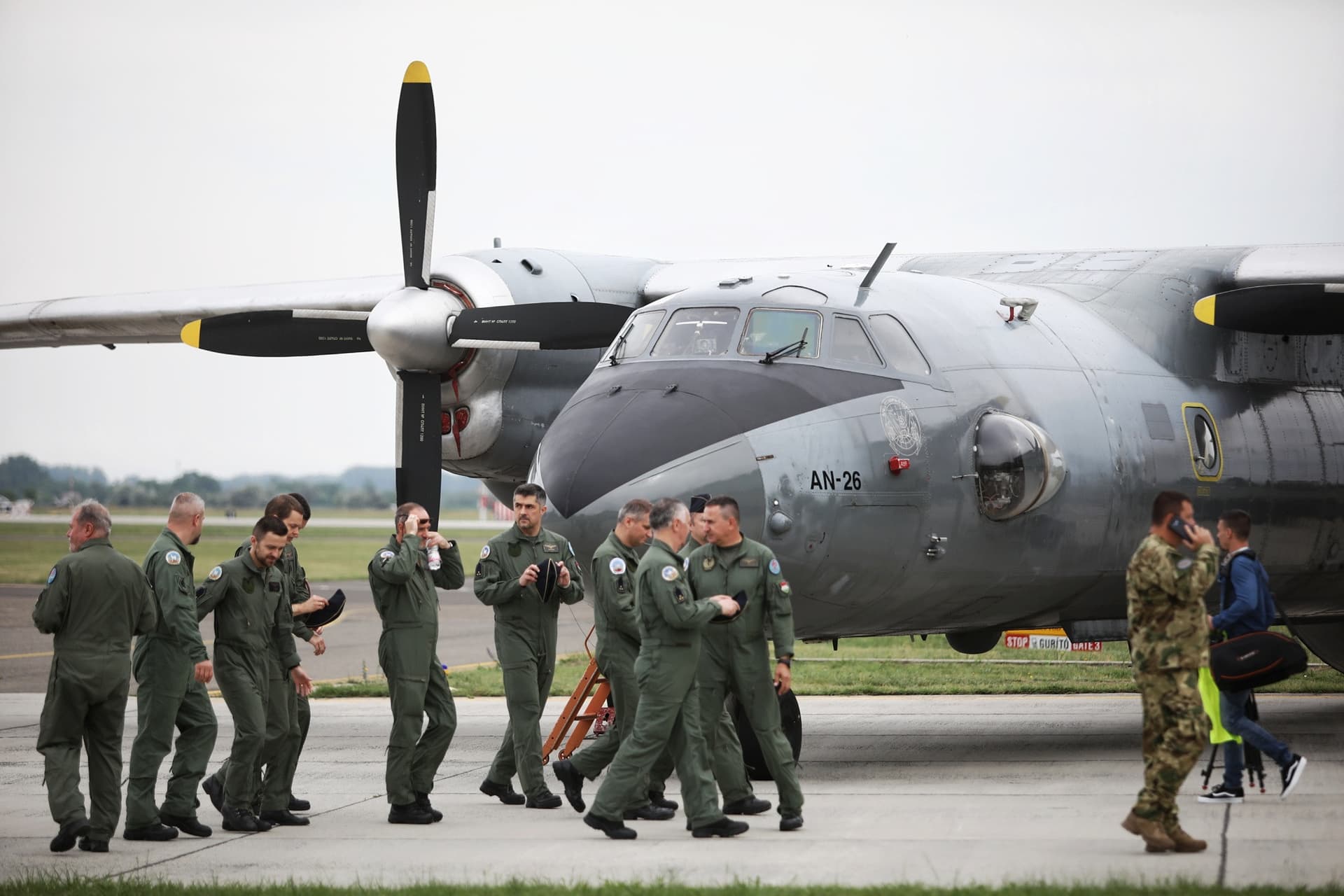 Nyugdíjaznak öt AN-26-os szállítógépet