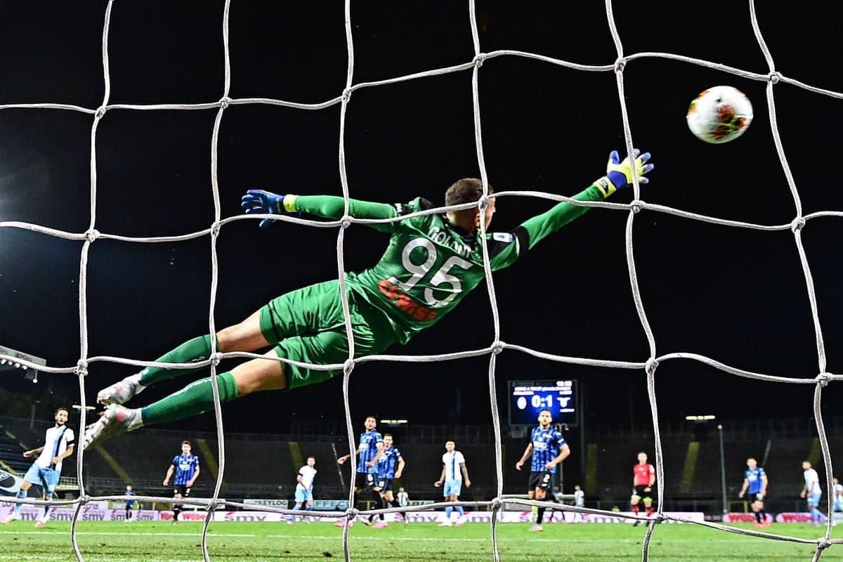 A riválisok a Juve kezére játszottak