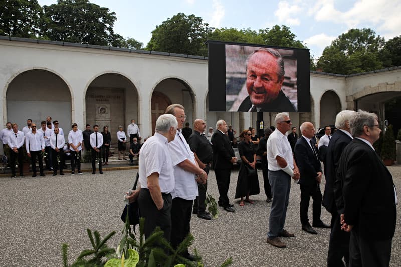 Végső Búcsút vettek Kárpáti Györgytől