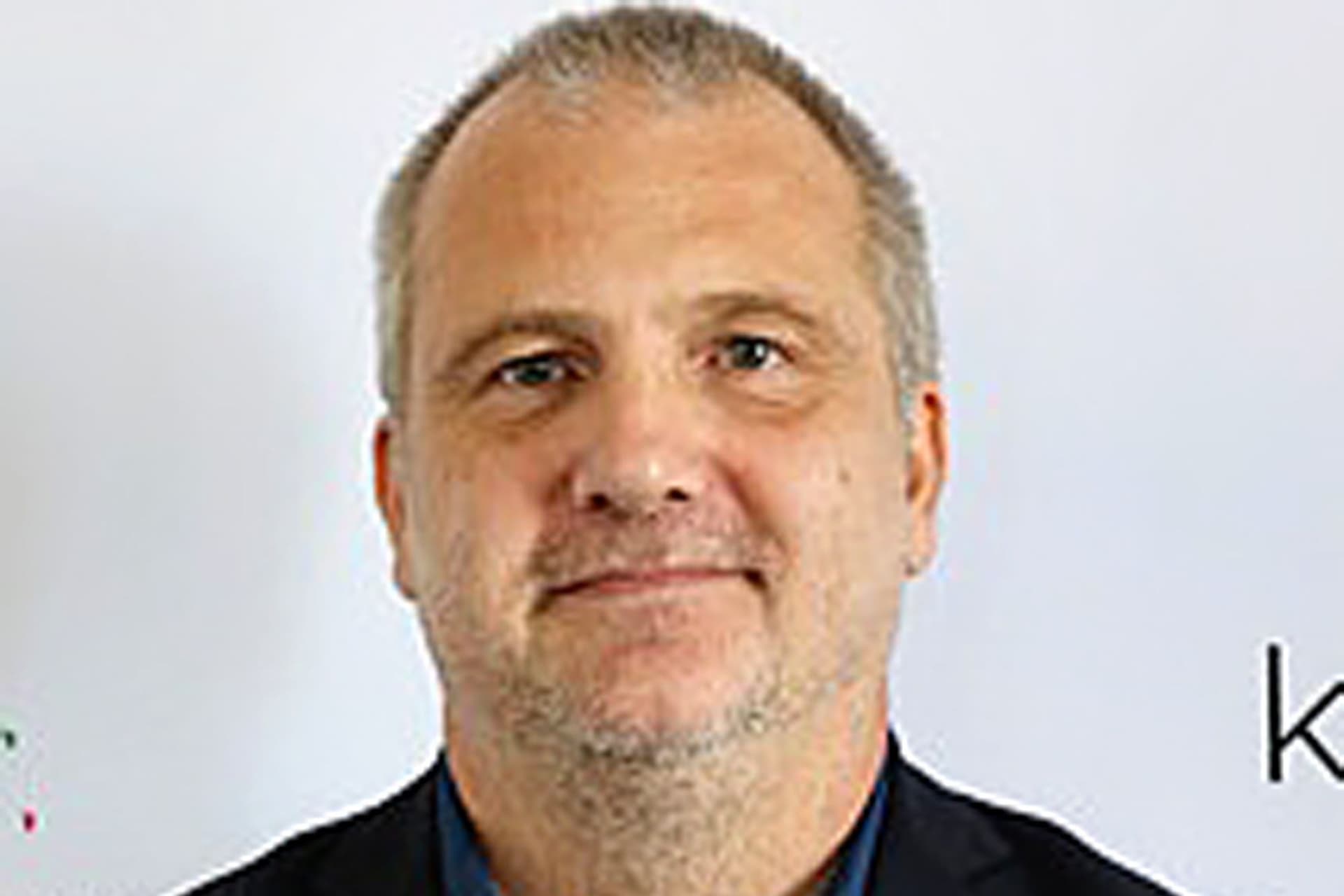 Tipikus román kettős mérce