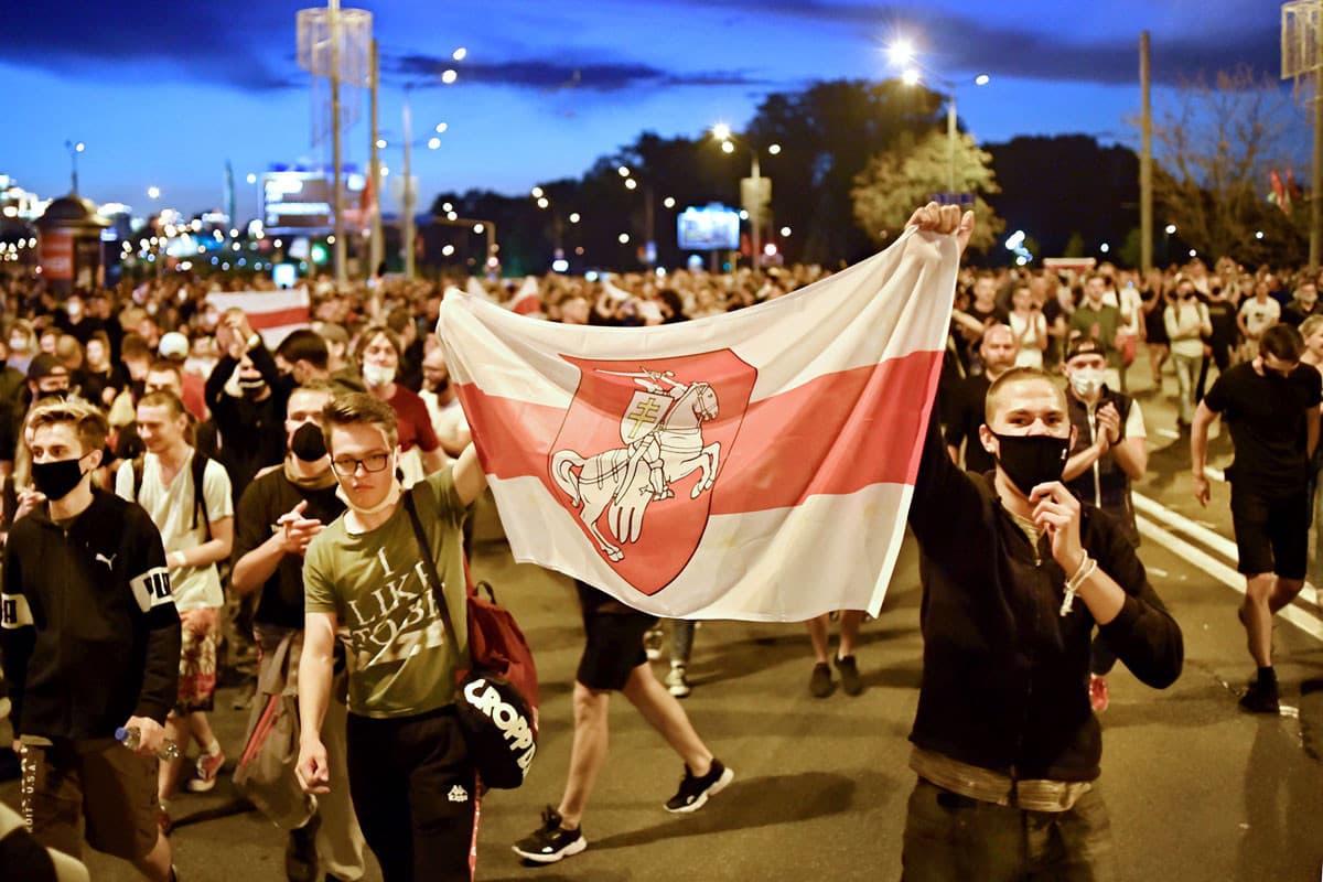 Minszk visszautasította a külföldi bírálatokat