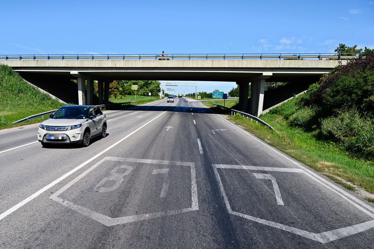 Elkezdődött az M81-es autópálya tervezése