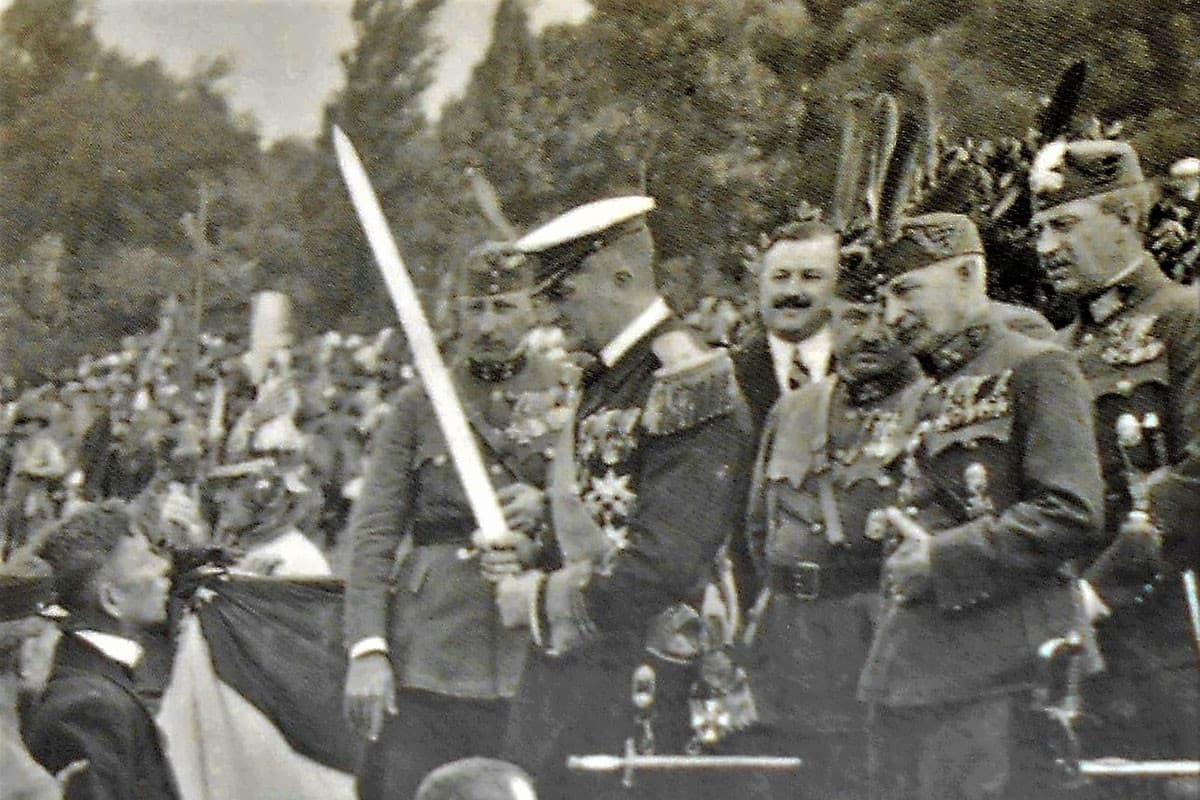 Száz éve alakult  meg a Vitézi Rend