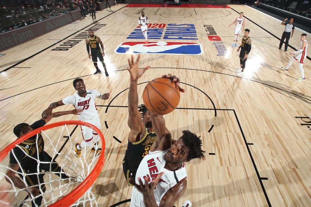 Butler tripla-duplával tartotta életben a Miami bajnoki reményeit