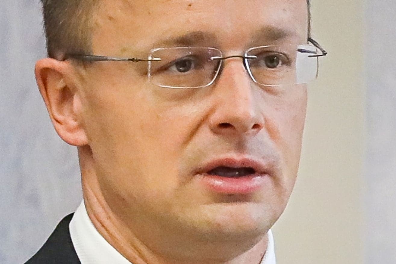 Magyarországon hozza létre első Kínán kívüli gyárát a kínai Semcorp