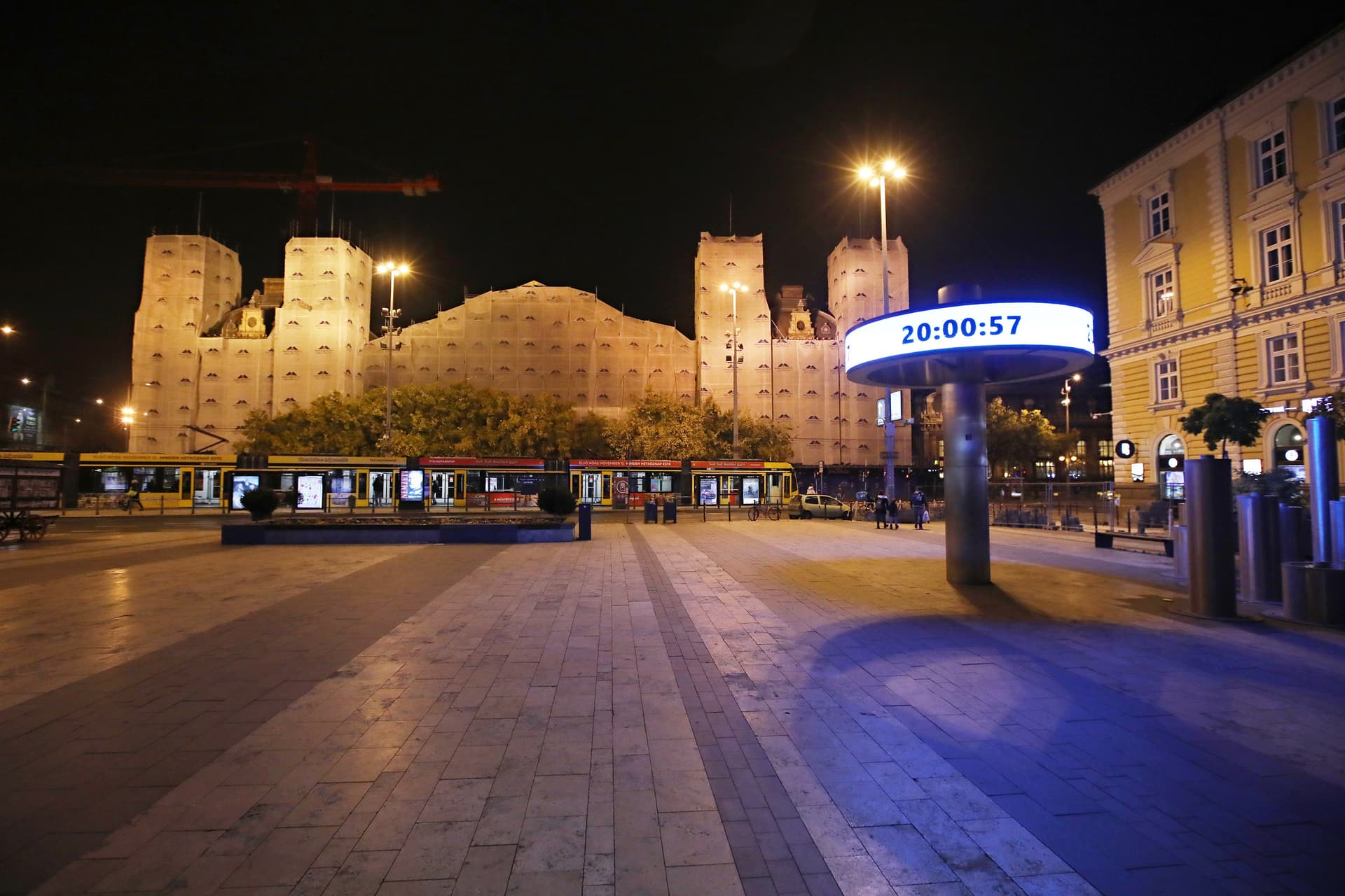 Budapest tiszteletben tartja a korlátozásokat