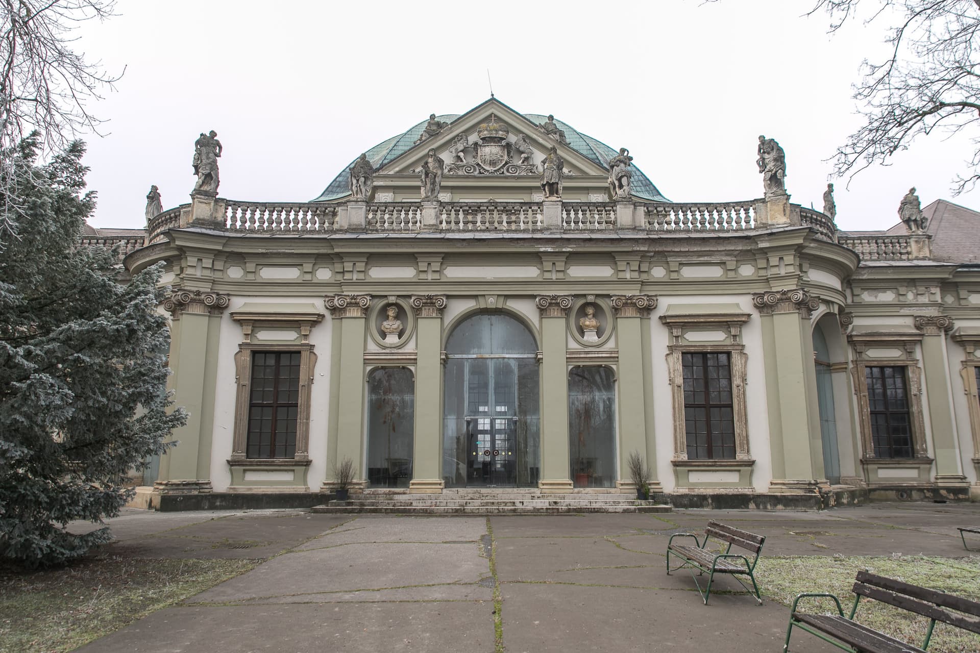 Savoyai-kastély