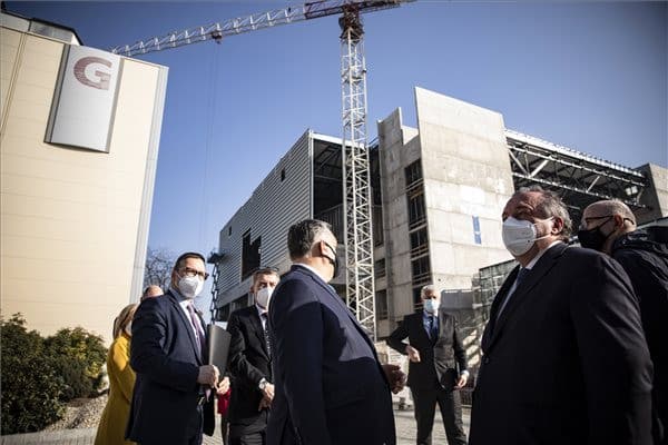 Orbán Viktor, Hungexpo