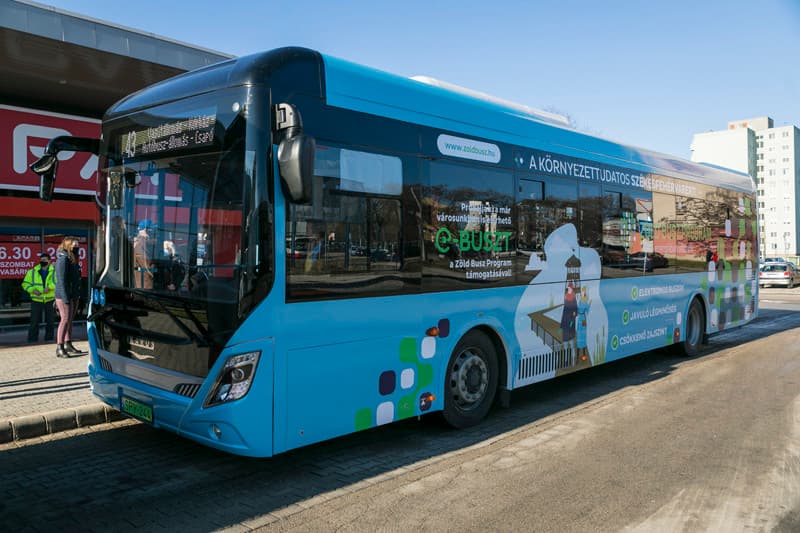Ikarus, Zöld busz