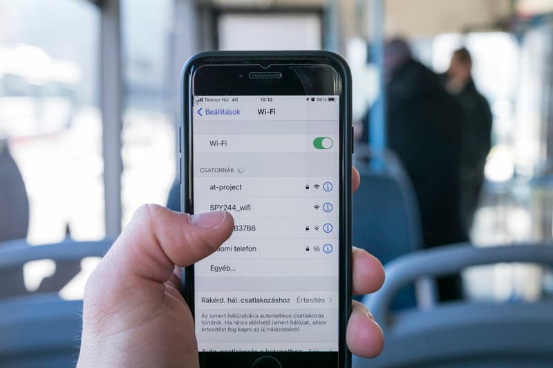 Zöld busz, Ikarus