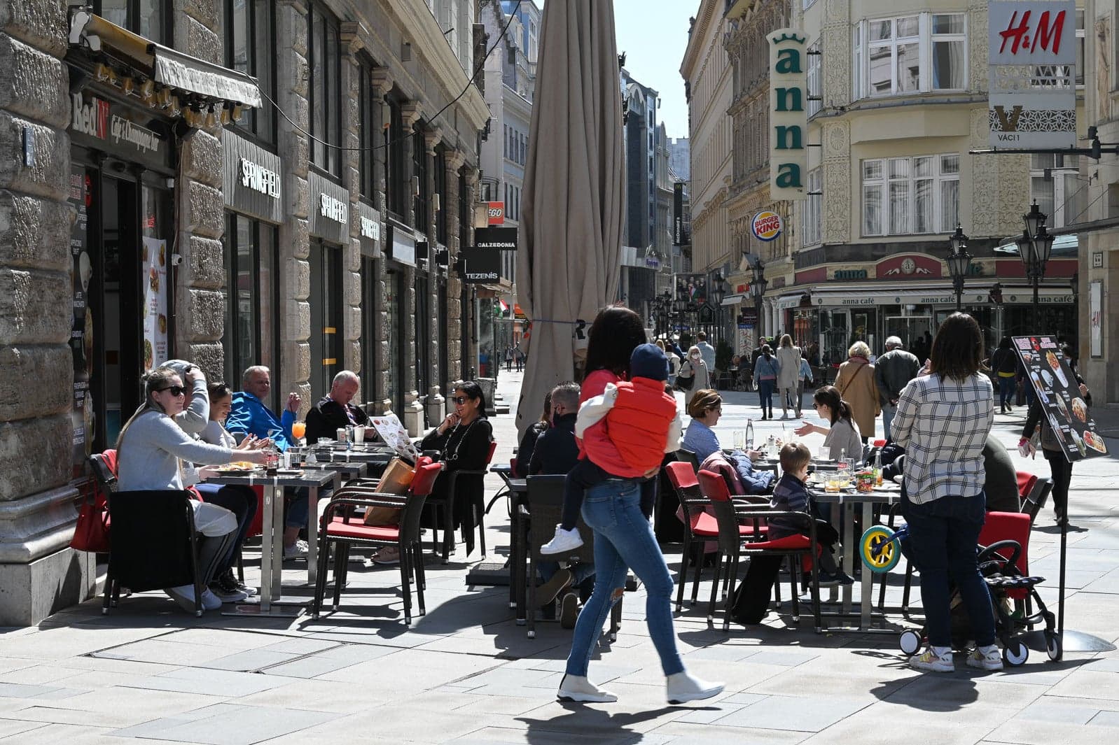 Változékony, de enyhe lesz az időjárás az ünnepi hétvégén