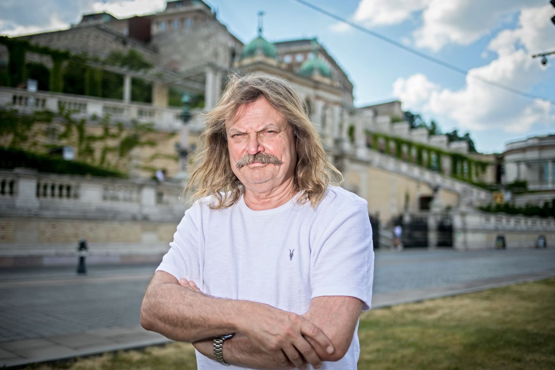 A Bazilika előtt lép fel a Leslie Mandoki Soulmates