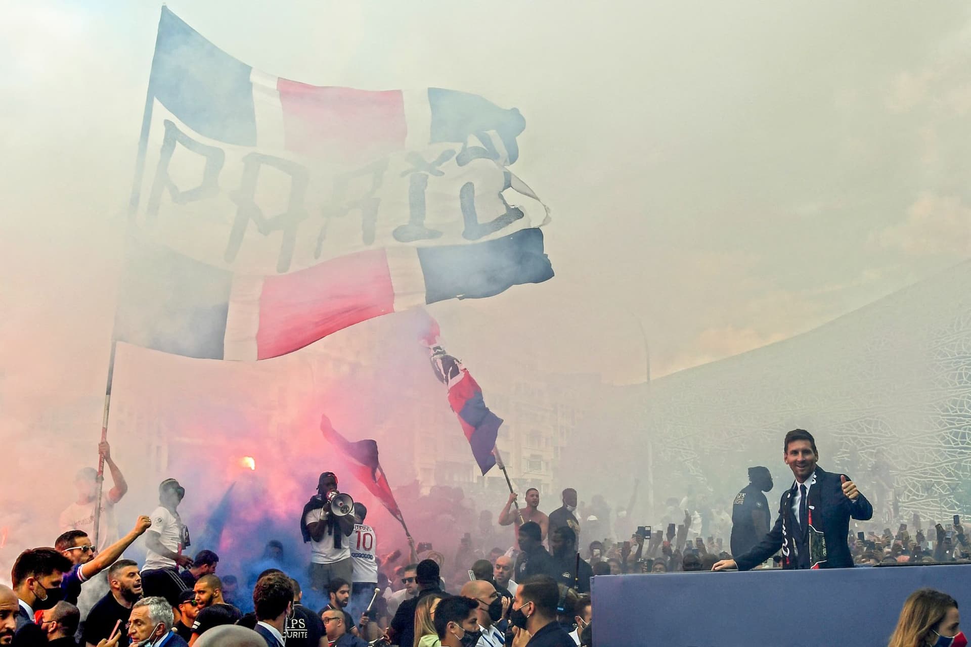 Csak Icardi nem örül Messi érkezésének