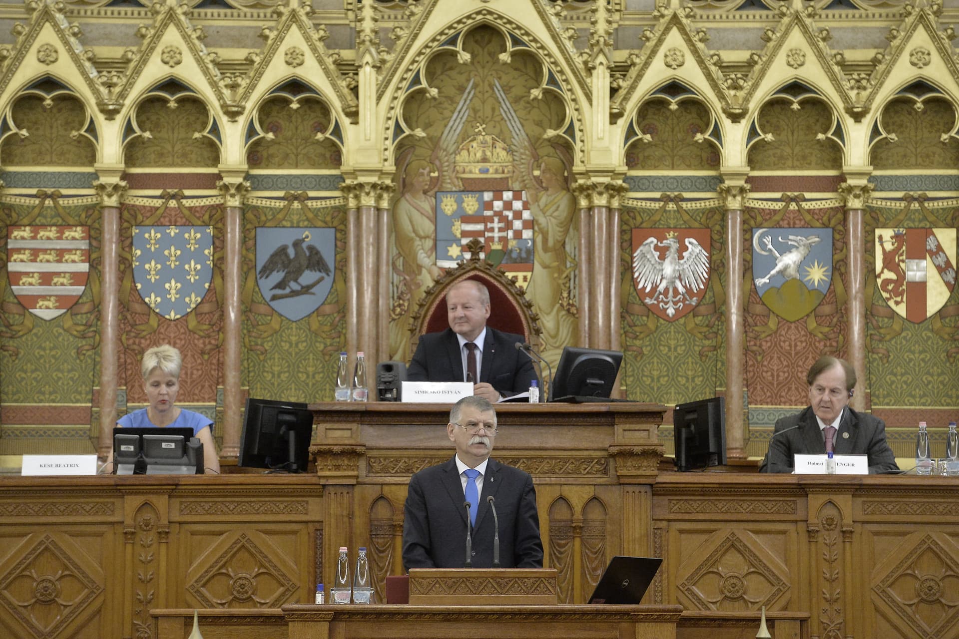 Létfontosságú a demokratikus államok információs fölénye
