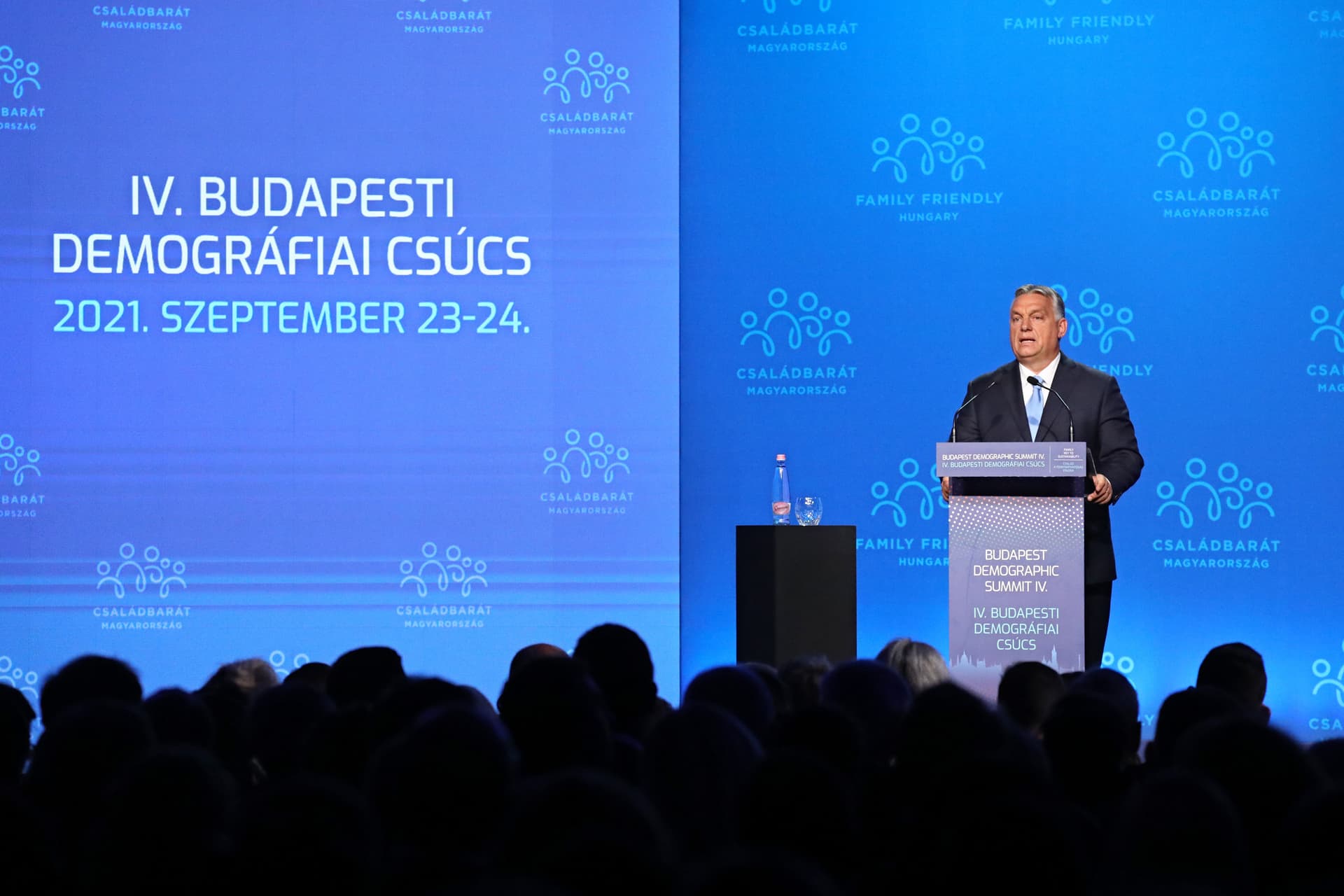 Demográfiai Csúcs Orbán Viktor