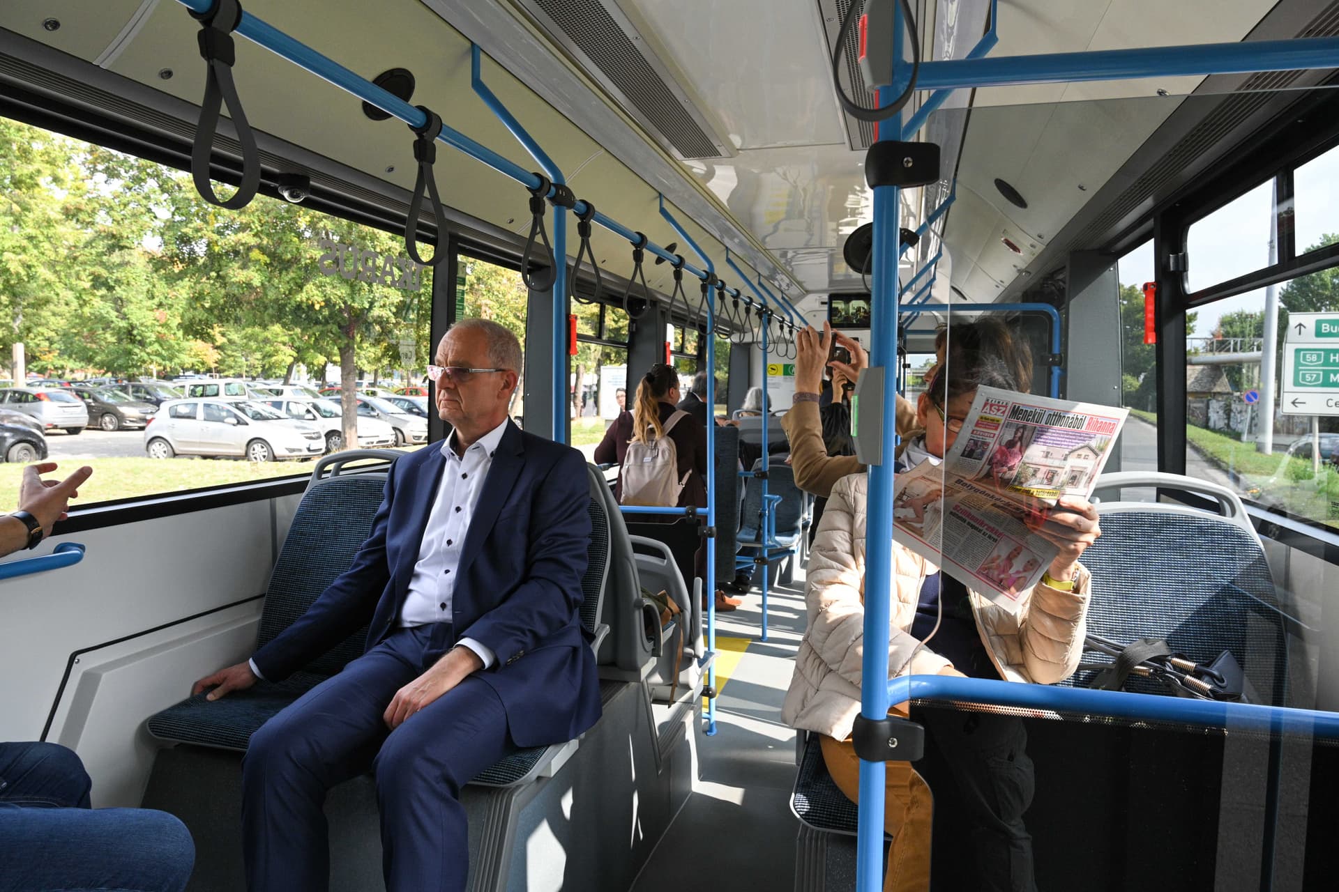Ikarus, busz, autóbusz